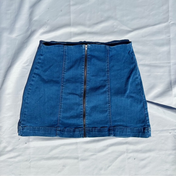 BDG Dresses & Skirts - Urban Outfitters High waisted Denim Skirt
